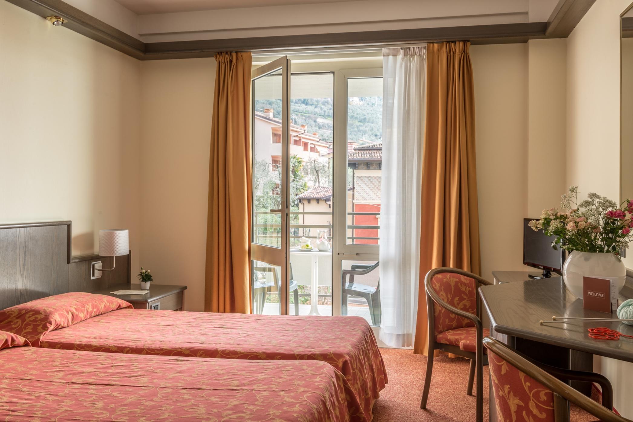 Hotel Drago Brenzone sul Garda Εξωτερικό φωτογραφία